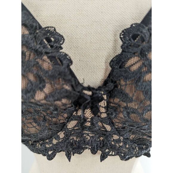 Dita Von Teese Women's Black Lace Velvet Straps Bra Size 34H - Picture 15 of 15